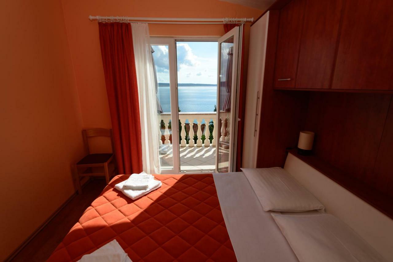 Apartments Maris Starigrad Paklenica Extérieur photo